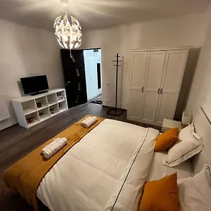 Parklake's Treasure Bucureşti