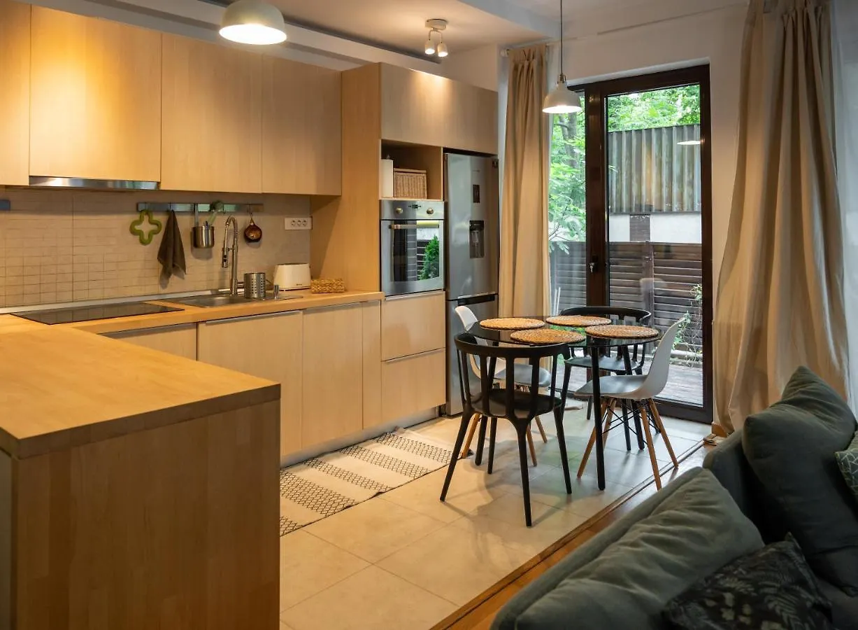 Green Corner Apartment Bukarest