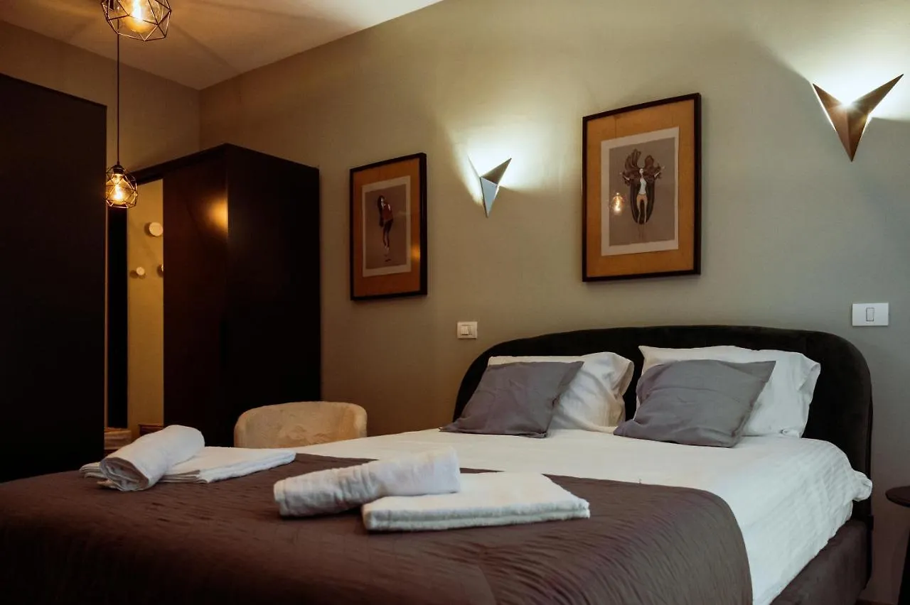 Green Corner Apartment 부쿠레슈티 루마니아