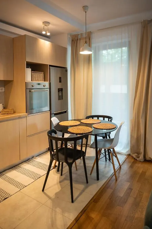 Green Corner Apartment 부쿠레슈티 0*,  루마니아